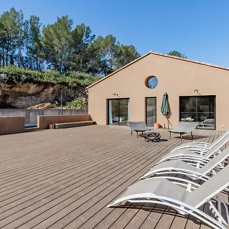 Loft D'architecte Au Coeur D'un Domaine Viticole